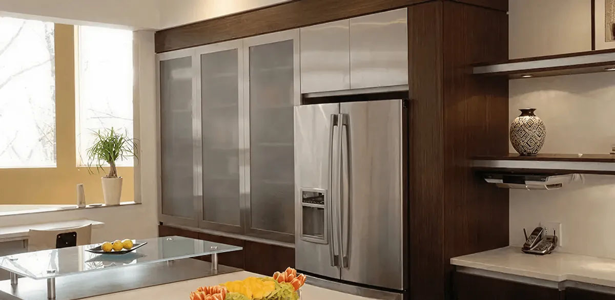 Cabinet door replacement and modern kitchen cabinet upgrade in Staten Island, NY